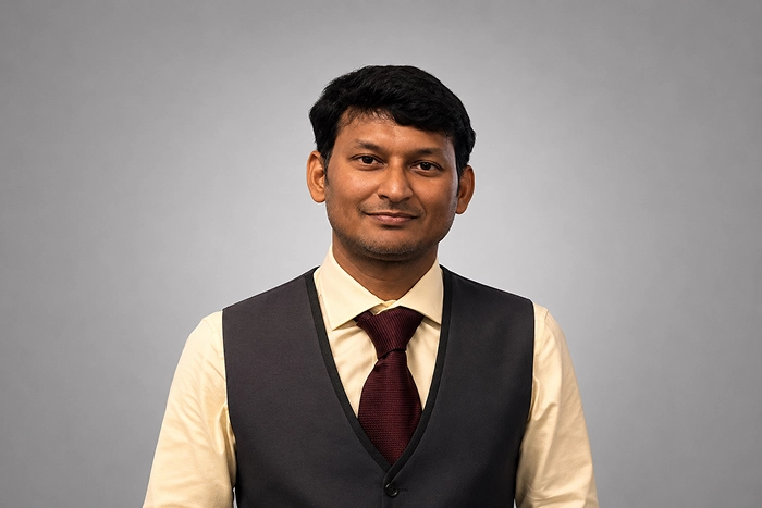Dr. Akash Agarwal